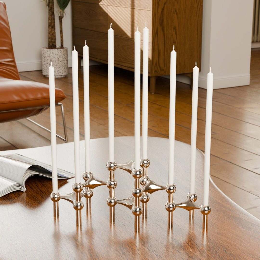 Bougeoirs Nagel et bougies cylindriques Blanches